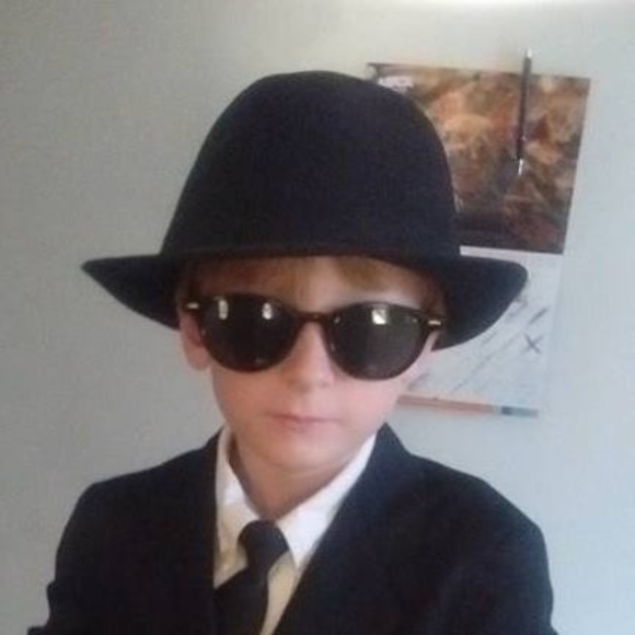 Meet your Posher, Tami - Picture 1 of 1